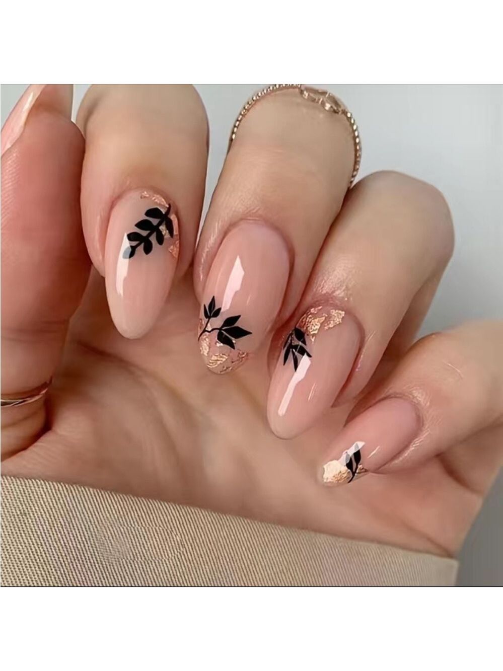 Golden Goddess - Nail Junkie - full artificial nail set